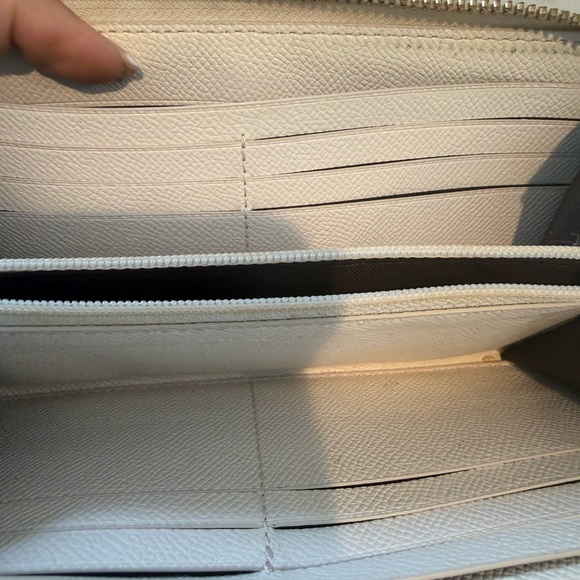 Coach Ava tote and matching wallet - Picture 17 of 17